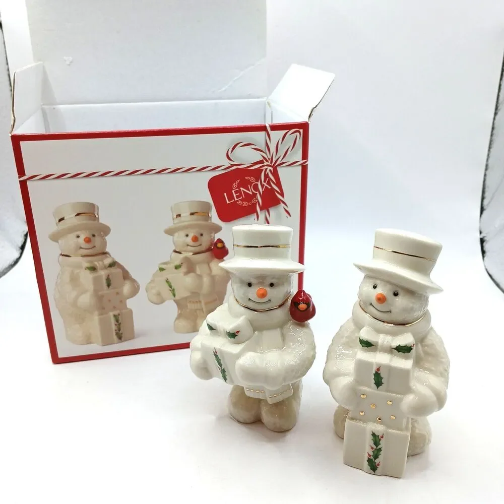 LENOX Porcelain Snowman Cardinal Bird Salt & Pepper Set Happy Holly Days NIB